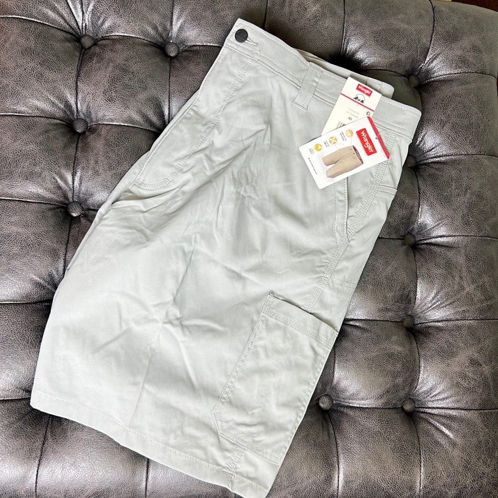 Wrangler Jeans Co Monument Outdoor Performance Utility Short Sz 40